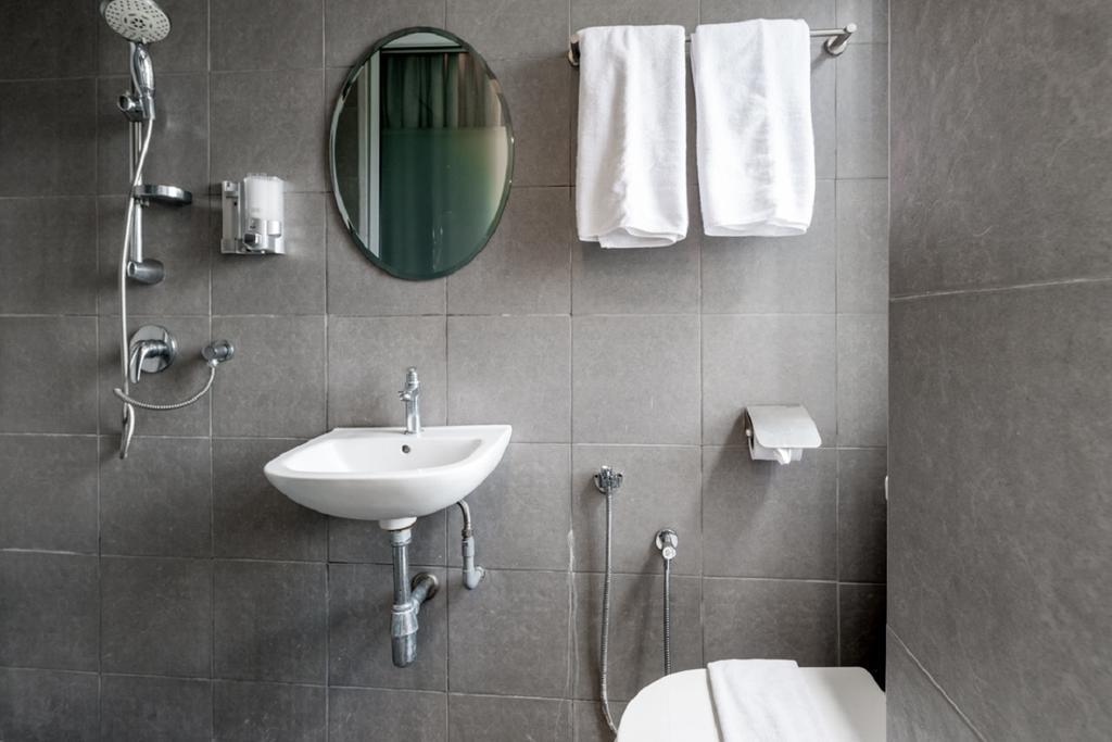Max Hotel Subang Jaya Kültér fotó