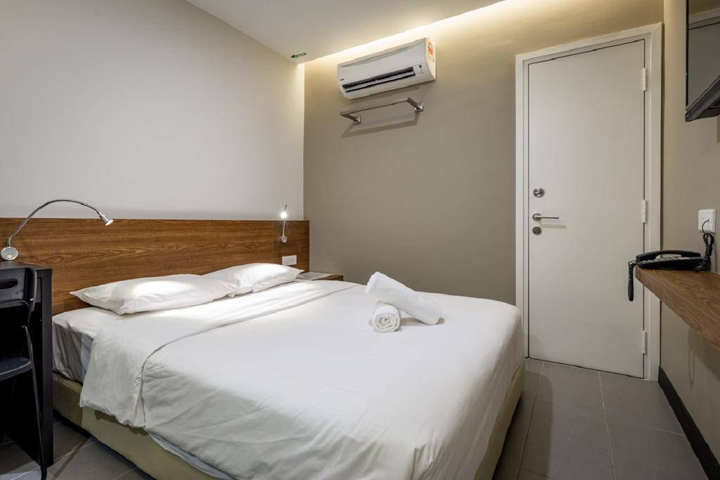 Max Hotel Subang Jaya Kültér fotó